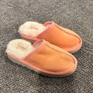 UGG Kids' Peach Slippers with Cream Lining